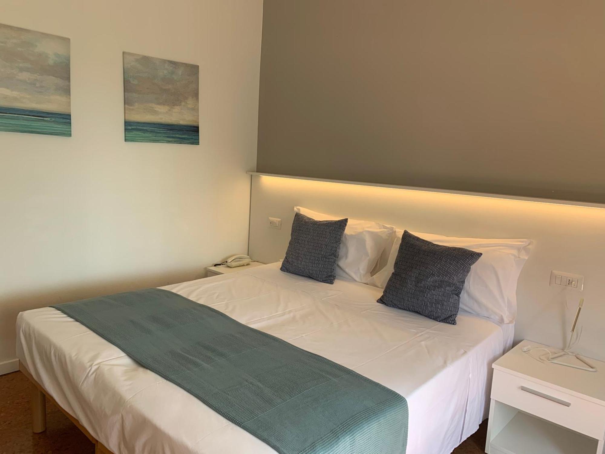 Hotel Loveno Menaggio Ngoại thất bức ảnh